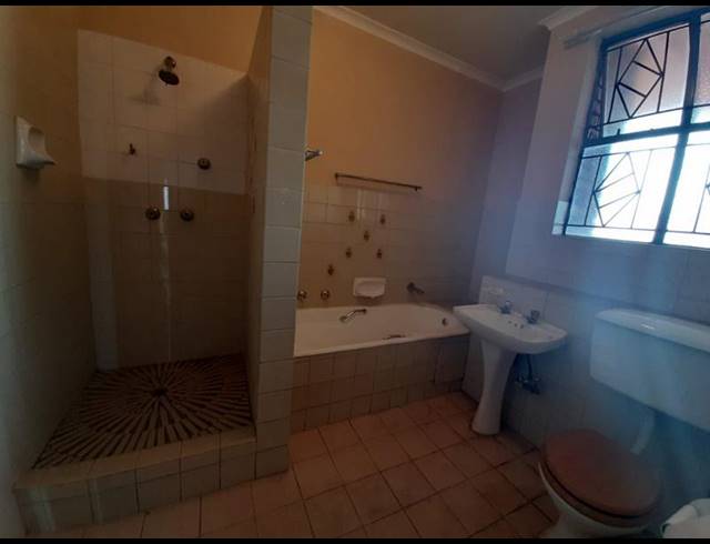 2 BEDROOM APARTMENT FOR SALE IN PRETORIA WEST